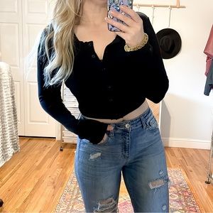 SHEIN | Black Long Sleeve Button Up Crop Top